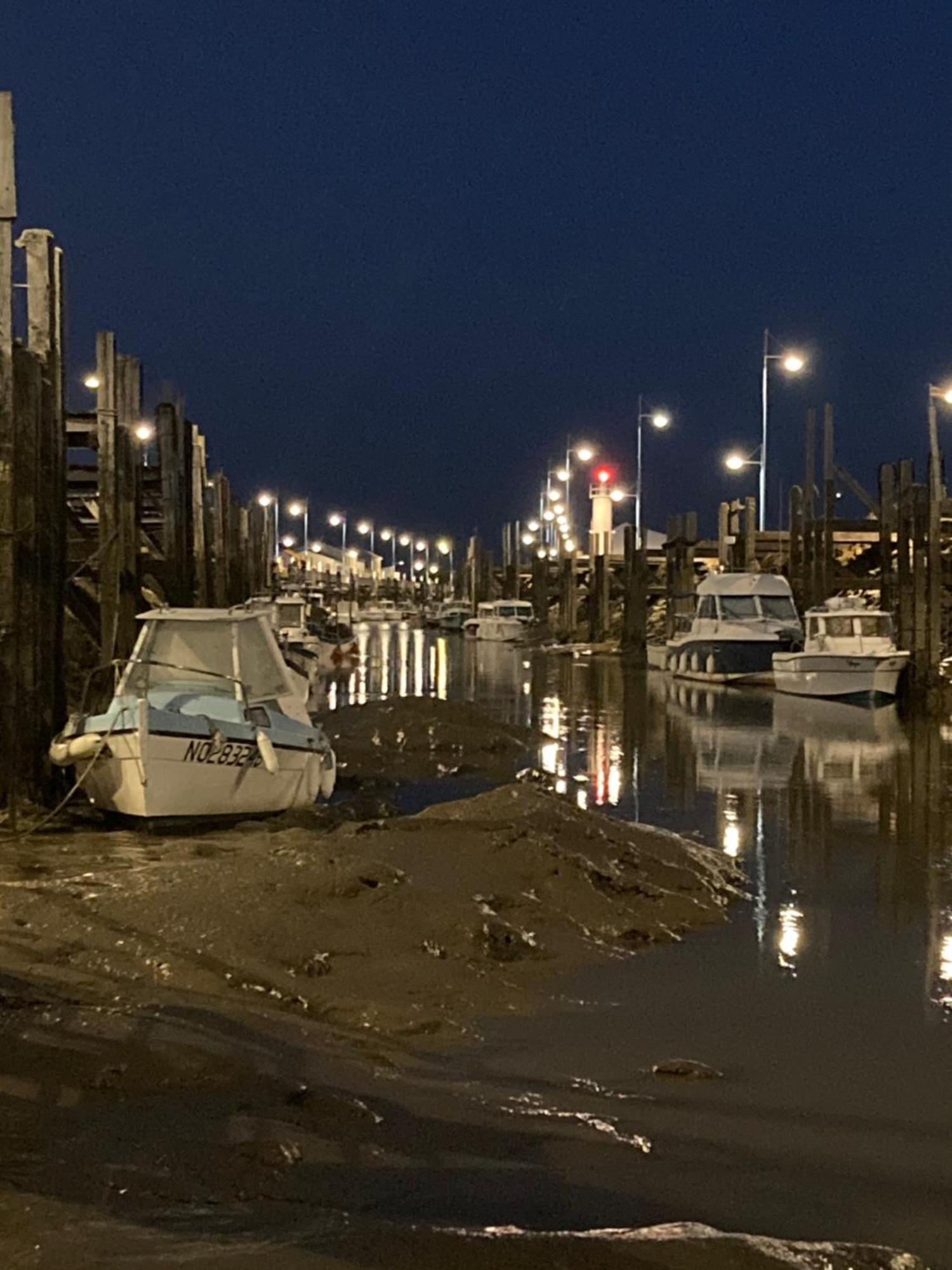 Les Pensions du Joslin Bouin  Extérieur photo