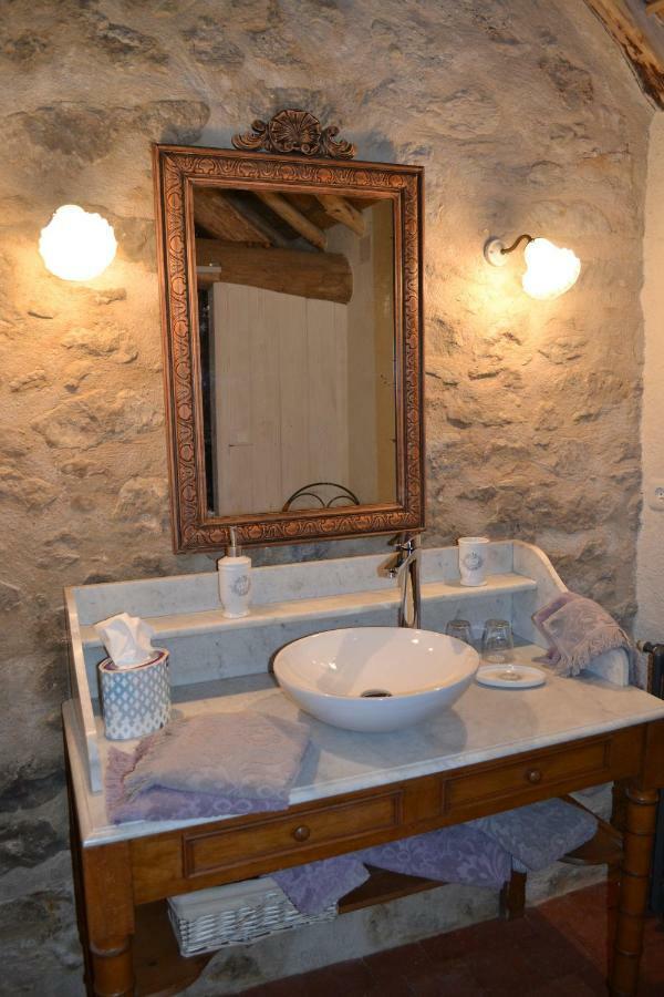 Les Pensions du Joslin Bouin  Extérieur photo